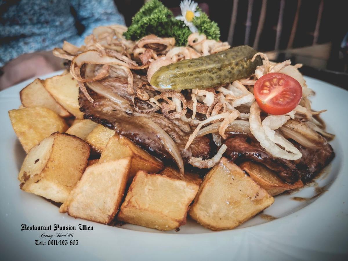 Cierny Brod Restaurant Pansion Wien מראה חיצוני תמונה