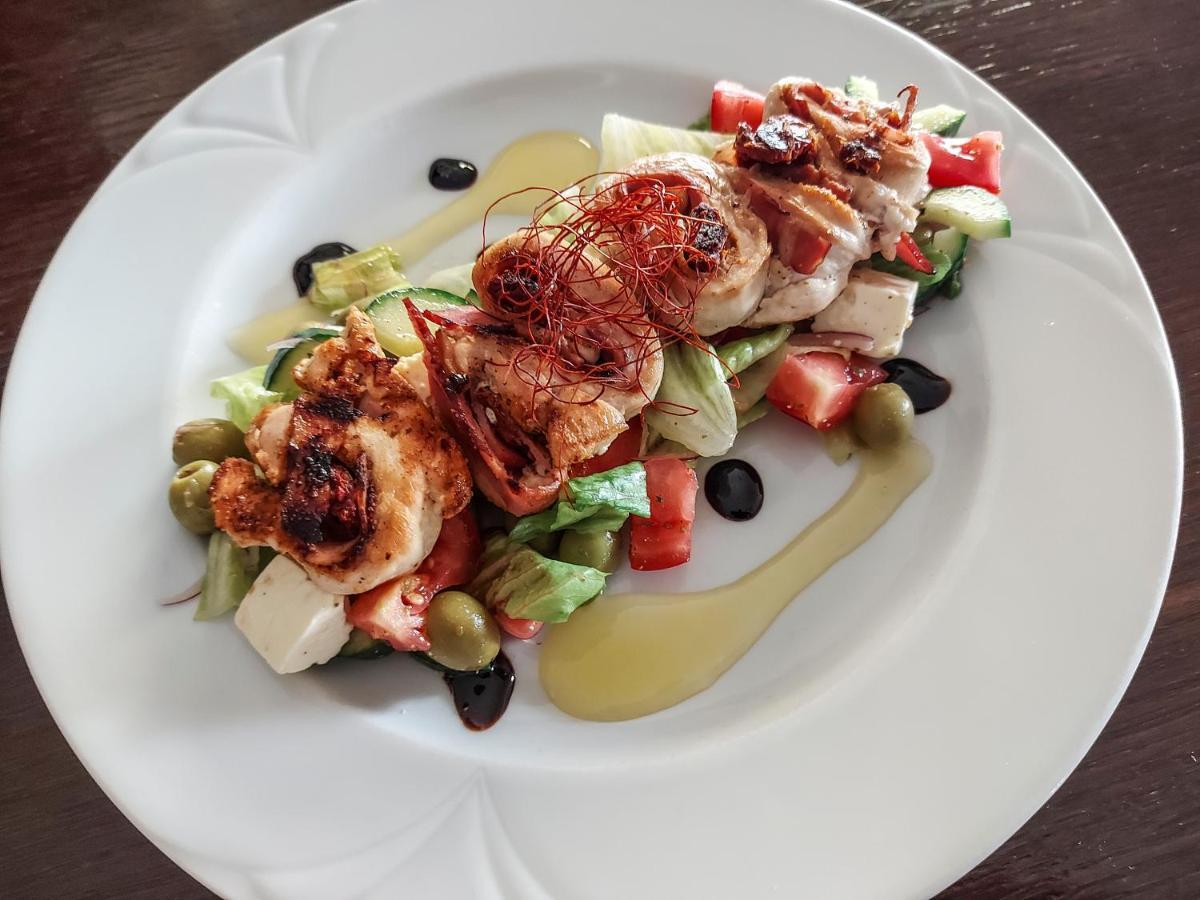 Cierny Brod Restaurant Pansion Wien מראה חיצוני תמונה