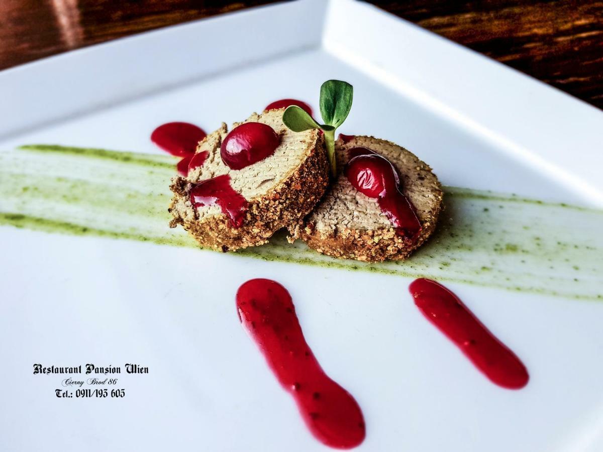 Cierny Brod Restaurant Pansion Wien מראה חיצוני תמונה